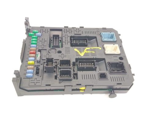 Used Fuse box Fuse box 23445896 23445896