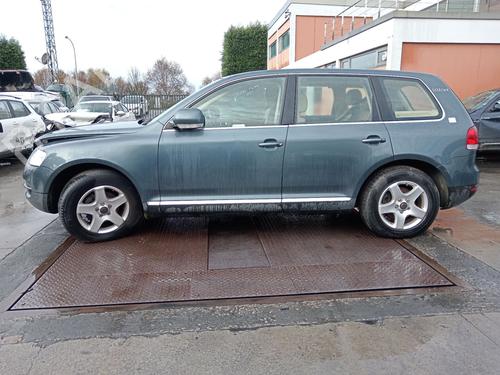 Gebruikte VW TOUAREG (7LA, 7L6, 7L7) 2.5 R5 TDI (174 hp) 4370714 Onderdelen