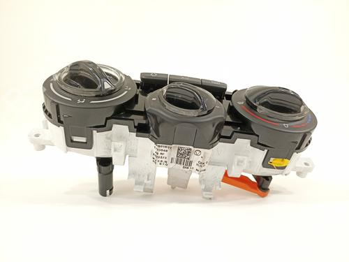 Climate control PEUGEOT 2008 I (CU_)  | BP16791059I5