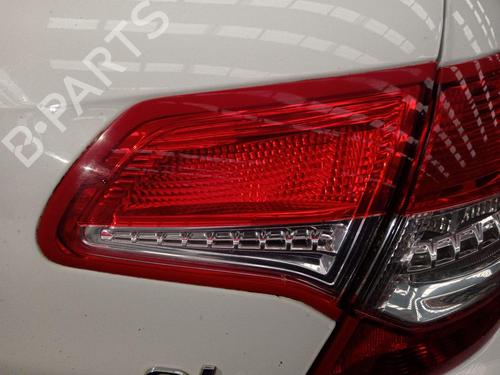 right-tailgate-light-citroen-c4-ii-nc_-2009-37173098 main image