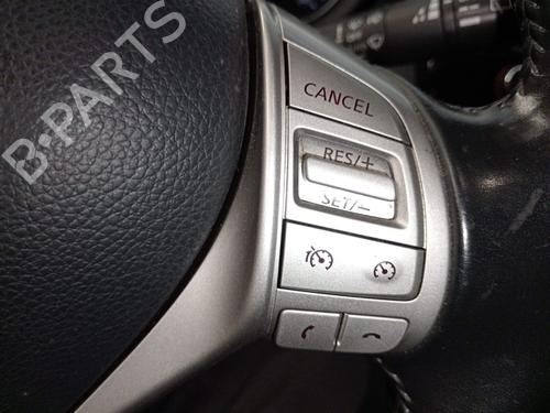 Steering wheel controls NISSAN PULSAR Hatchback (C13) 1.5 dCi | BP31157527E15 - Image 2