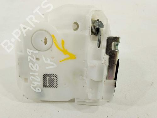 Fechadura frente direita Fechadura frente direita 27520561 27520561