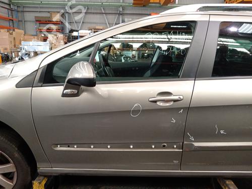 Dør venstre fortil PEUGEOT 308 SW I (4E_, 4H_) 1.6 HDi (112 hp) 31679812