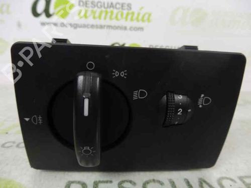 Used Headlight switch FORD FUSION (JU_) [2002-2012]  1843027