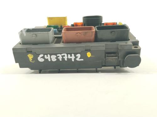 Fuse box PEUGEOT 308 SW I (4E_, 4H_) 1.6 HDi | BP29276627E1