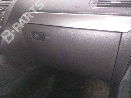 glove-box-vw-jetta-iv-162-163-av3-av2-20-tdi-5c7858365b-2008-2009-2010-2011-2012-2013-2014-2015-2016-2017-2018-2019-6951769 main image