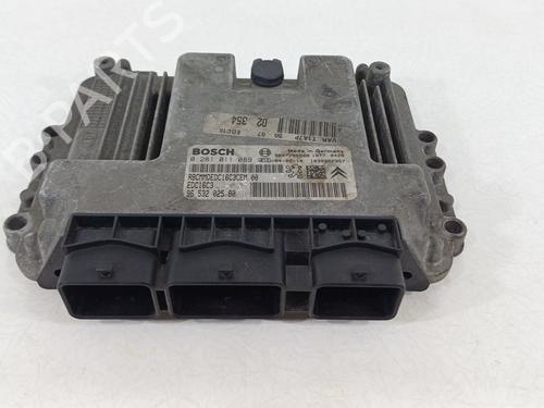 Used Engine control unit (ECU) PEUGEOT 206 Hatchback (2A/C) 1.4 HDi eco 70 (68 hp) 26031862