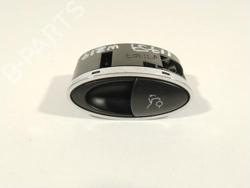 switch-mercedes-benz-cls-c219-2004-2005-2006-2007-2008-2009-2010-2011-36405664 main image
