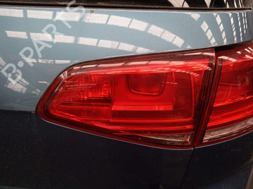 right-tailgate-light-vw-golf-vii-5g1-bq1-be1-be2-2012-2013-2014-2015-2016-2017-2018-2019-2020-2021-37178275 main image
