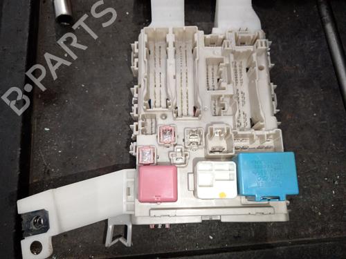 Used Fuse box TOYOTA VERSO (_R2_) 2.0 D-4D (AUR20_, AUR20R) (126 hp) 28193589