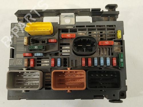 Used Fuse box Fuse box PEUGEOT 308 SW I (4E_, 4H_) 1.6 HDi (112 hp) 33293011 33293011