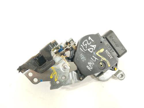 Zamek drzwi przednich prawych TOYOTA RAV 4 II (_A2_) 1.8 (ZCA25_, ZCA26_, ZCA25W, ZCA26W) | BP29749987C97 
