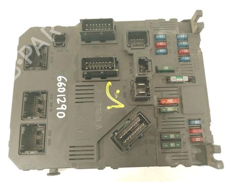 Fuse box PEUGEOT 206 Hatchback (2A/C) 1.4 HDi eco 70 | BP30775733E1