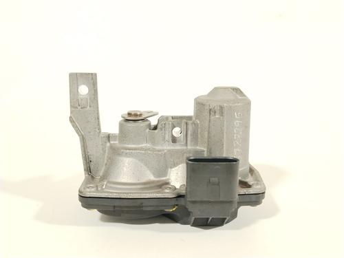 Used Throttle body Throttle body VW TOURAN (5T1) 1.6 TDI (110 hp) 33320309 33320309