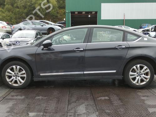 Brugte CITROËN C5 III (RD_) 2.0 HDi 140 (RDRHF8, RDRHFA, RDRHA8, RDRHAJ) (140 hp) 3936042