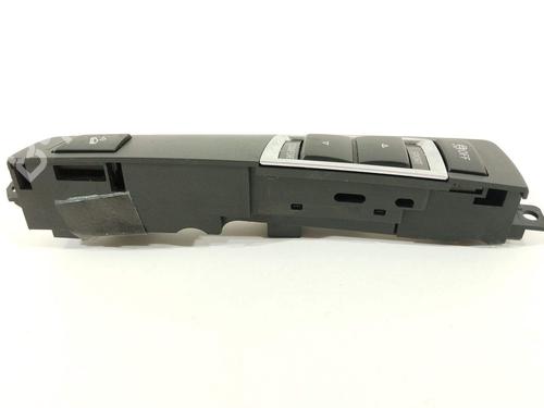Switch BMW 5 Touring (F11) 525 d xDrive | BP28021767I30 - Image 2
