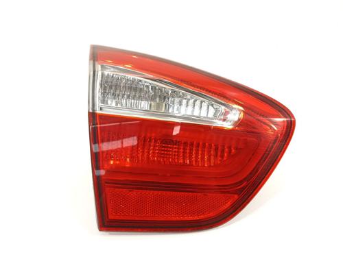 Used Left tailgate light Left tailgate light 16786423 16786423