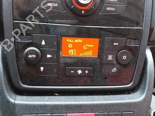 Used Climate control Climate control 8243224 8243224