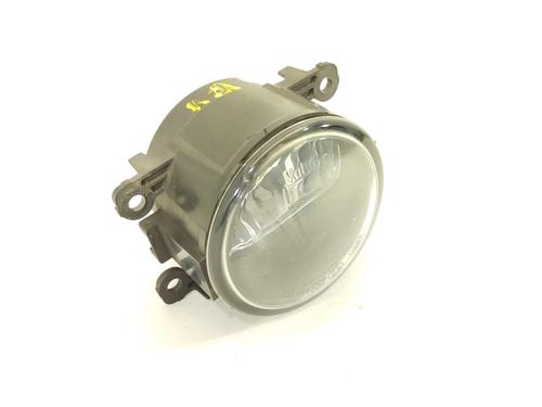 Used Right front fog light Right front fog light 11018001 11018001