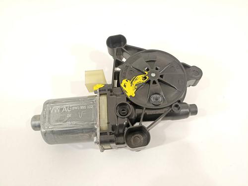 Used Left front window motor Left front window motor 15593317 15593317