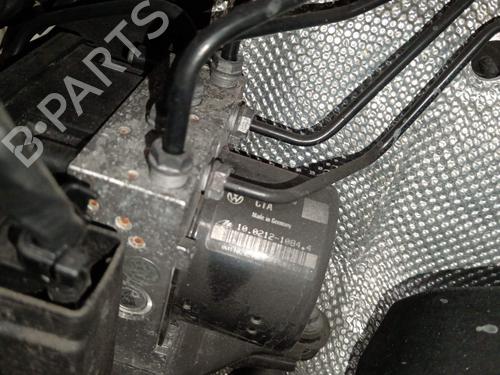 abs-pump-skoda-yeti-5l-2009-2010-2011-2012-2013-2014-2015-2016-2017-36700209 main image