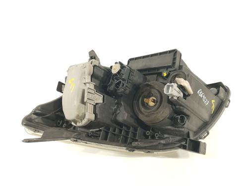 Right headlight TOYOTA AVENSIS Estate (_T25_) 2.0 D-4D (CDT250_, CDT250R) | BP29748317C29 