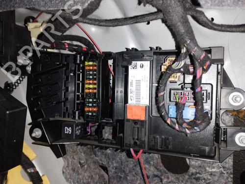 Used Fuse box Fuse box AUDI A6 C6 (4F2) [2004-2011] 36695276 36695276