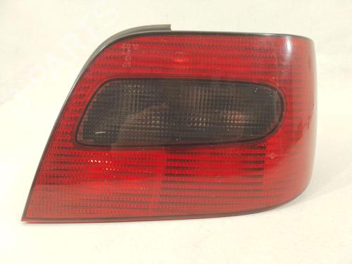 Used Right taillight Right taillight 32340259 32340259
