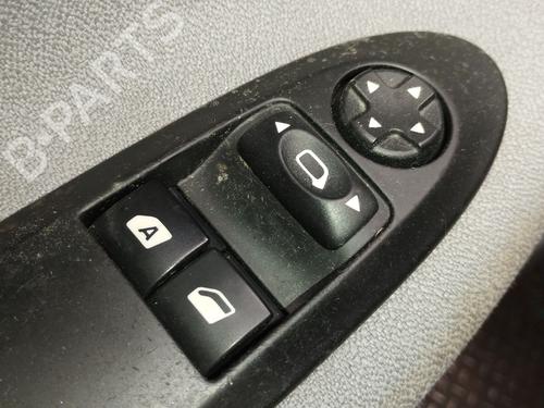 Used Left front window switch Left front window switch CITROËN DS3 (SA_) 1.2 VTi 82 (82 hp) 35957415 35957415
