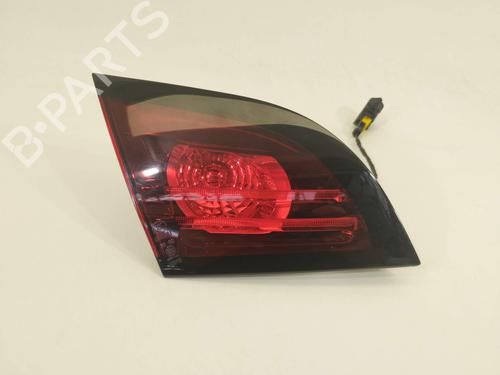 Used Left tailgate light Left tailgate light 12981756 12981756