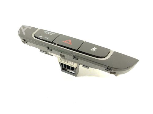 Warning switch HYUNDAI ix35 (LM, EL, ELH) 1.7 CRDi | BP31801377I22