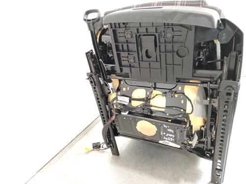 Left front seat VW GOLF VI (5K1) 2.0 GTi | BP35952984C15 - Image 10