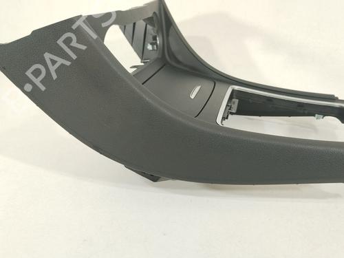 Middle console MERCEDES-BENZ A-CLASS (W176) A 200 (176.043) | BP36886404I22  - Image 5