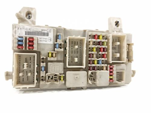Used Fuse box FORD FOCUS II (DA_, HCP, DP) [2004-2013]  16813940