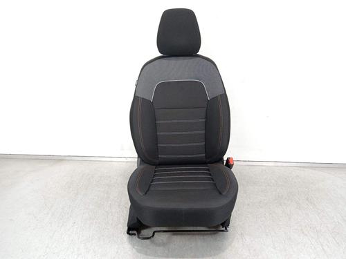 Used Right front seat Right front seat 33040249 33040249