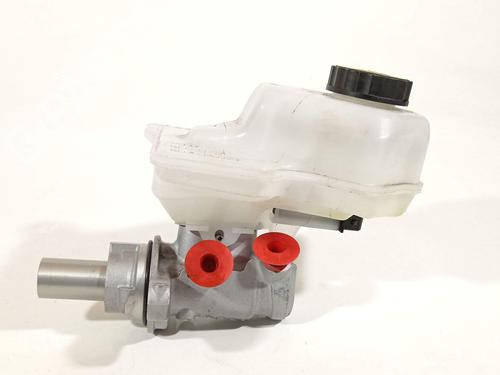 Brake master cylinder TOYOTA COROLLA Hatchback (_E21_, _EA1_, _EH1_) 1.8 Hybrid (ZWE211) | BP38469327M77 - Image 3