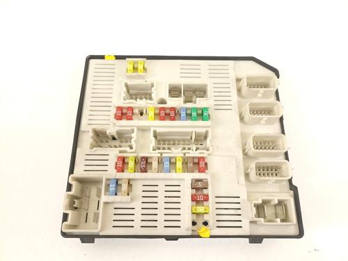 Used Fuse box Fuse box 13358612 13358612