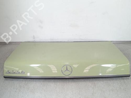 Used Tailgate Tailgate MERCEDES-BENZ 123 Saloon (W123) 300 D (123.130) (88 hp) 32439881 32439881