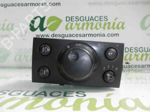 Used Headlight switch OPEL VECTRA C (Z02) [2002-2009]  1924152