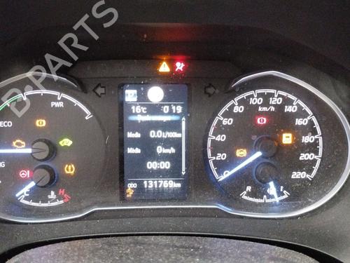 Used Instrument cluster Instrument cluster TOYOTA YARIS (_P13_) 1.5 Hybrid (NHP130_, NHP130) (101 hp) 34704863 34704863