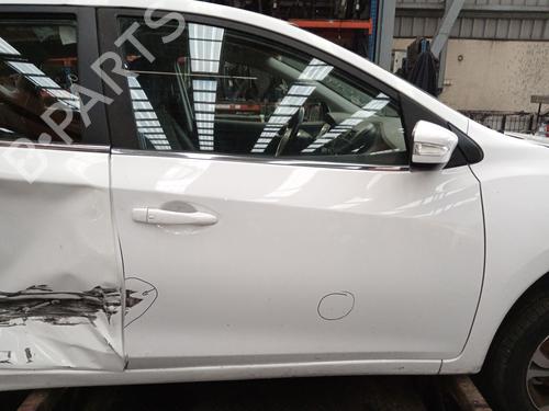 Used Right front door NISSAN PULSAR Hatchback (C13) 1.5 dCi (110 hp) 31157521