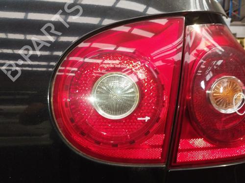 Højre baglygte bagklap VW GOLF V (1K1) 1.9 TDI (105 hp) 29629050