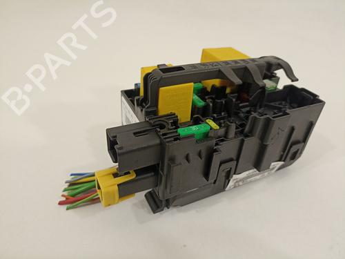 Used Fuse box PEUGEOT 308 II (LB_, LP_, LW_, LH_, L3_) [2013-2021]  15796972