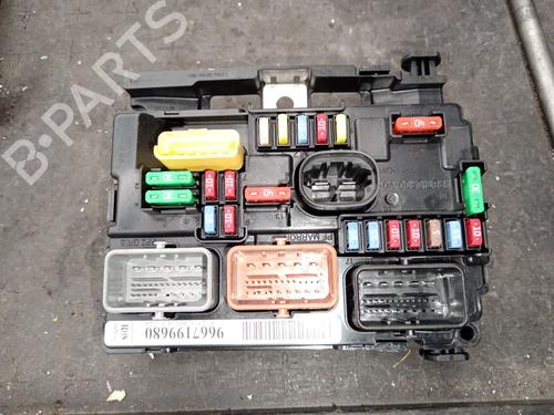 Used Fuse box CITROËN C3 II (SC_) 1.0 VTi 68 (68 hp) 28189697