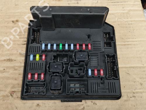 Sikringsdåse Sikringsdåse NISSAN QASHQAI I (J10, NJ10) 2.0 (141 hp) 37192220 37192220