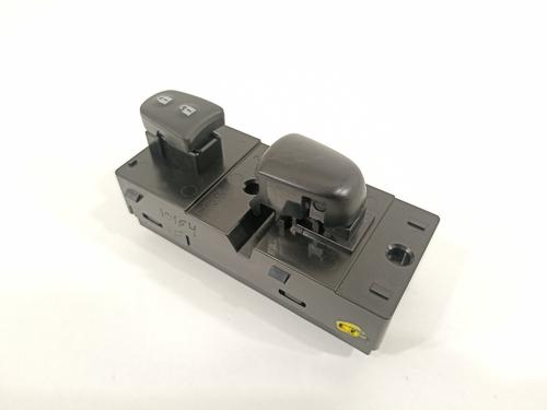 Right front window switch NISSAN JUKE (F15)  | BP16057864I26 