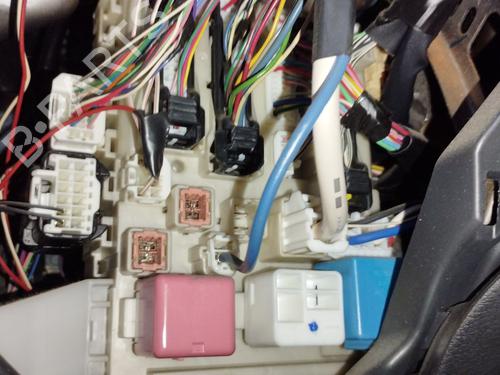 Used Fuse box Fuse box 38262544 38262544