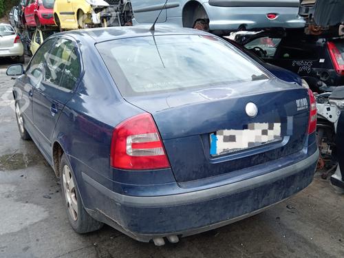 Right taillight SKODA OCTAVIA II (1Z3) 2.0 TDI 16V | BP26690122C35 
