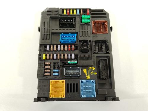 fuse-box-citroen-c4-grand-picasso-ii-da_-de_-2013-28705465 main image