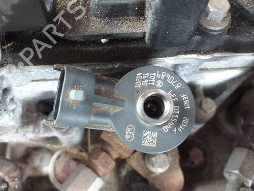 Injector CITROËN C3 II (SC_) | BP9637918M100 - Image 2